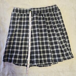 ONLY Plaid Mini Skirt XS Black White Elastic Waist New With Tags